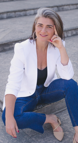 Fran Bravo Cox Abogada - Equidad para la Familia - Entrevista Podcast All you need is law